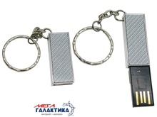  USB 2.0 Uniq Բ  3D   32GB 